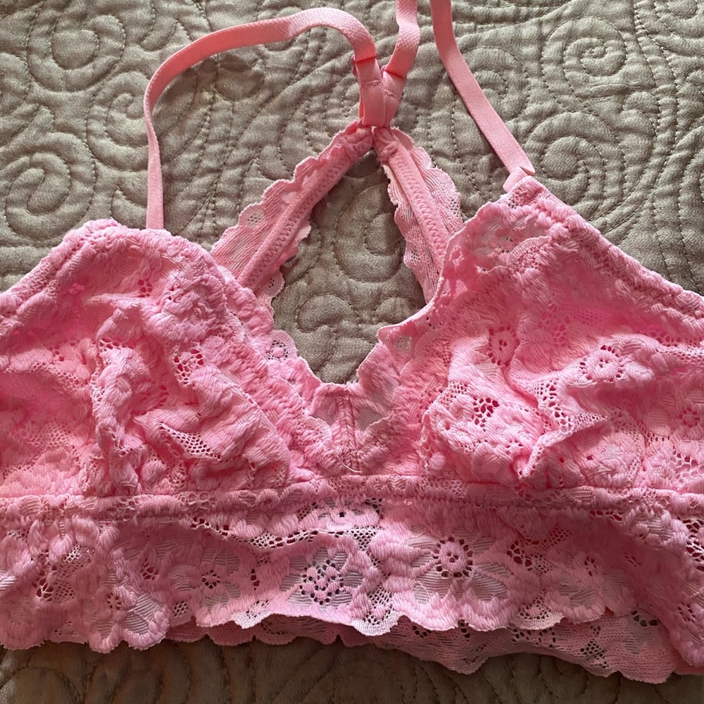 Bundle - Picture 3 of 7